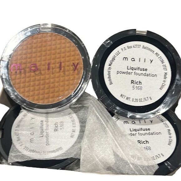 Mally Liquifuse Powder Foundation Rich by - Picture 6 of 6
